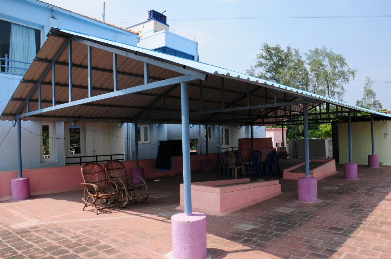 Arunachala Ramana Home Тируваннамалай Экстерьер фото